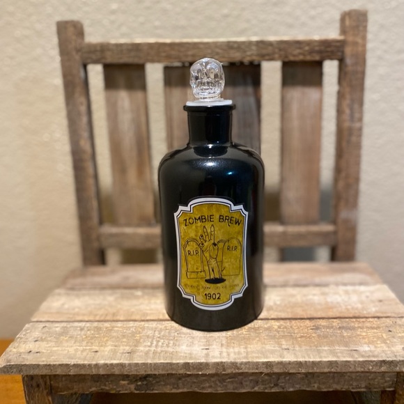 Halloween Potion Bottles Set Of 2, Witch’s Brew & Zombie Brew Potion Bottles - Picture 14 of 16